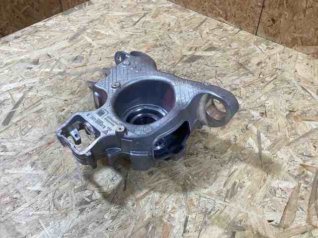 9J0505436B Porsche Цапфа поворотна права
