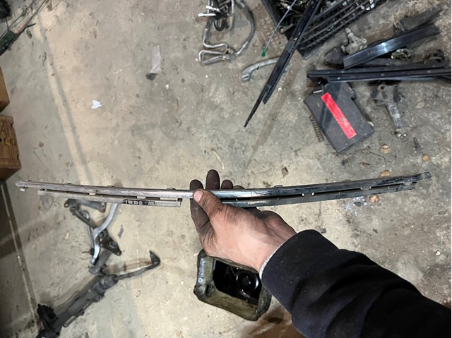 51138159305 BMW 