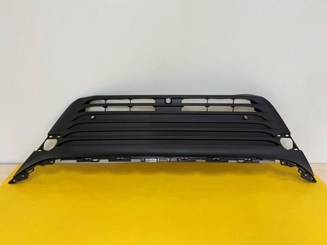 5311248420 Toyota Решітка радіатора
