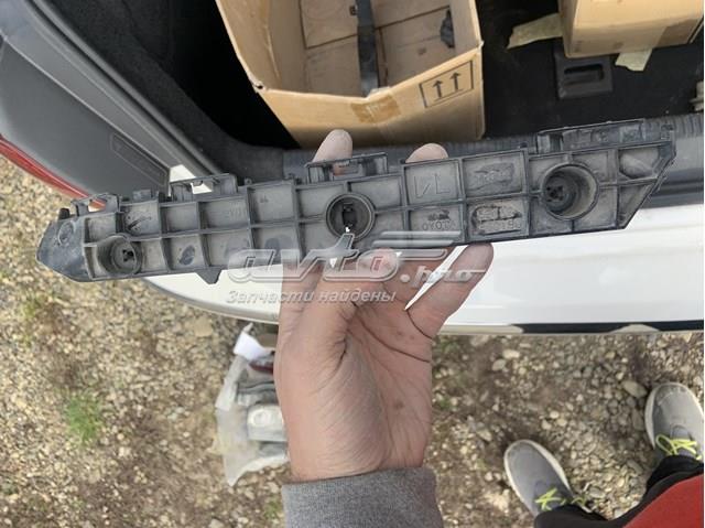 Кріплення бампера Toyota 5211660190 ціна, від 28.75 USD