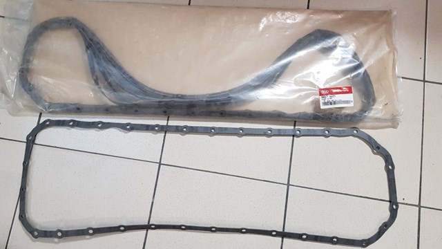 Клиновий ремінь Hyundai/Kia 0K87T18381 ціна, від 6.64 USD