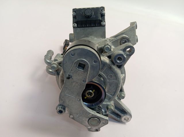 Генератор Hyundai/Kia 3739003920 ціна, від 424.30 USD