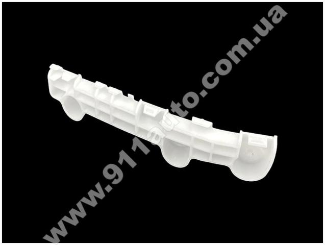 Кріплення бампера Mitsubishi 6400F775 ціна, від 9.09 USD