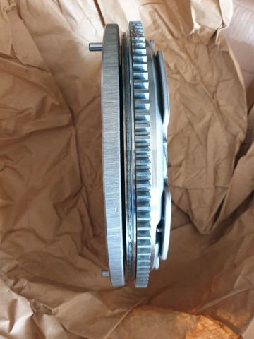 Купити 5802794866 Iveco Маховик із зубчастим ободом в зборі