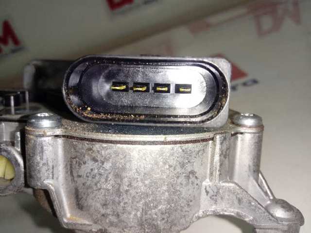  W0027101 Land Rover