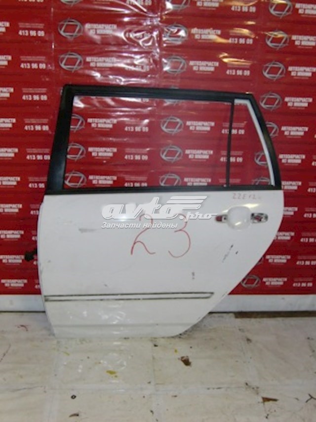 Двері задні, ліві 6700413280 Toyota
