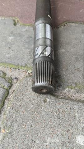 391006307R Renault (RVI) Привід передній правий