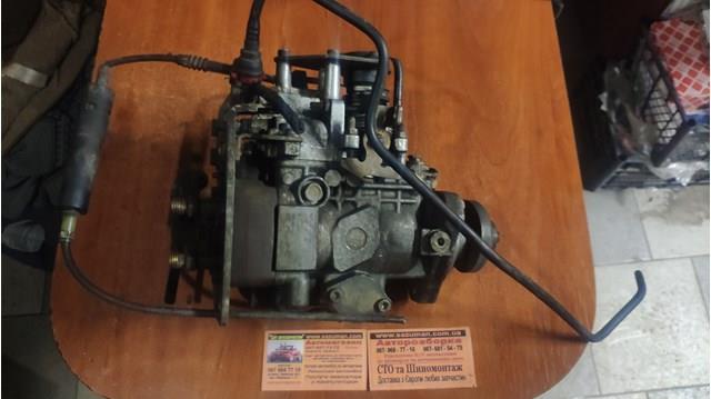 Паливний насос високого тиску 0460484144 Bosch