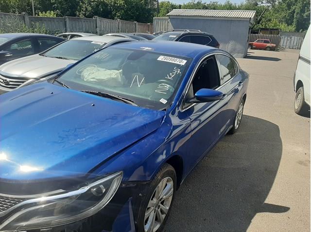 1UY131DBAF Chrysler 