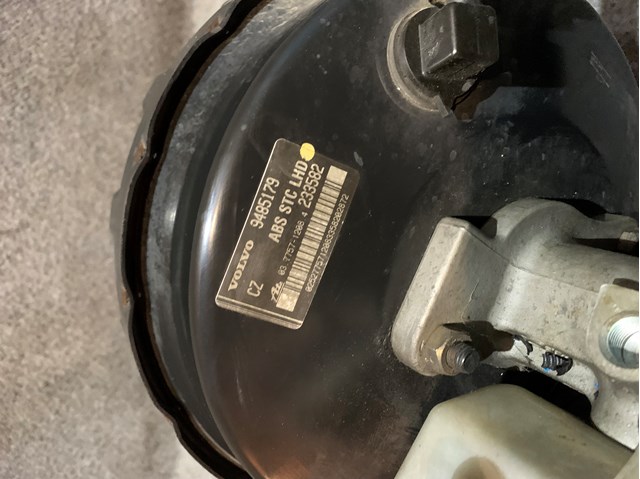 Купити 9485179 Volvo 