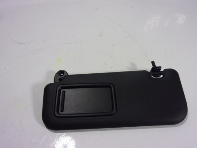 74320K0090C0 Toyota Козирок протисонячний