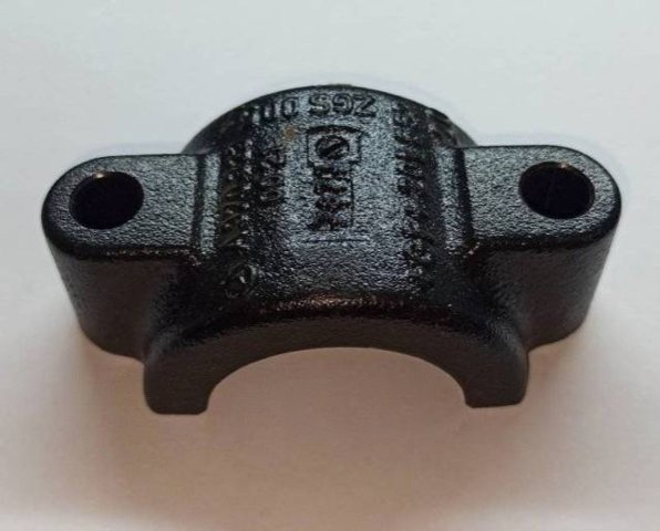 A97032300217390 Mercedes Хомут кріплення втулки стабілізатора, переднього