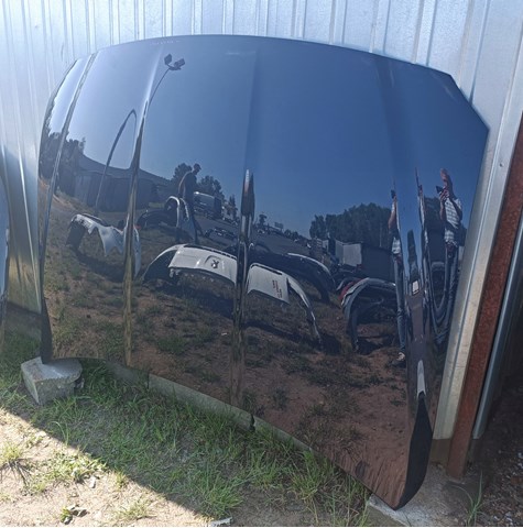 Капот T4N2638 Jaguar