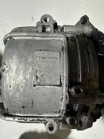 Купити A6111550007 Mercedes Кронштейн генератора