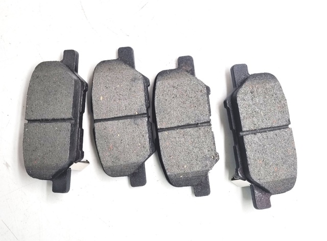 Задні гальмівні колодки Q-top QE0421E ціна, від 13.92 USD