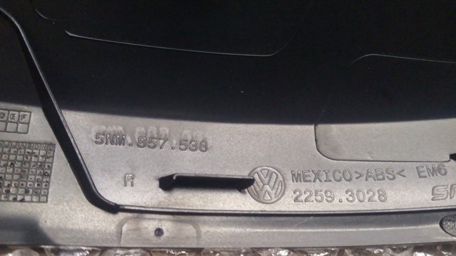 Накладка лівого бокового дзеркала VAG 5NM857538GRU ціна, від 101.78 USD