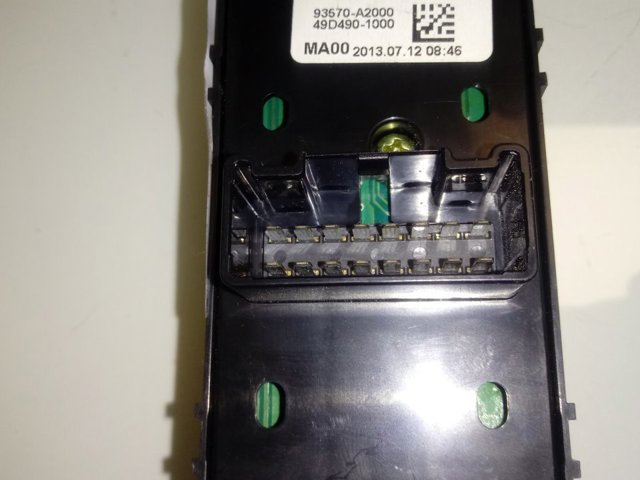  Hyundai/Kia 93570A2000