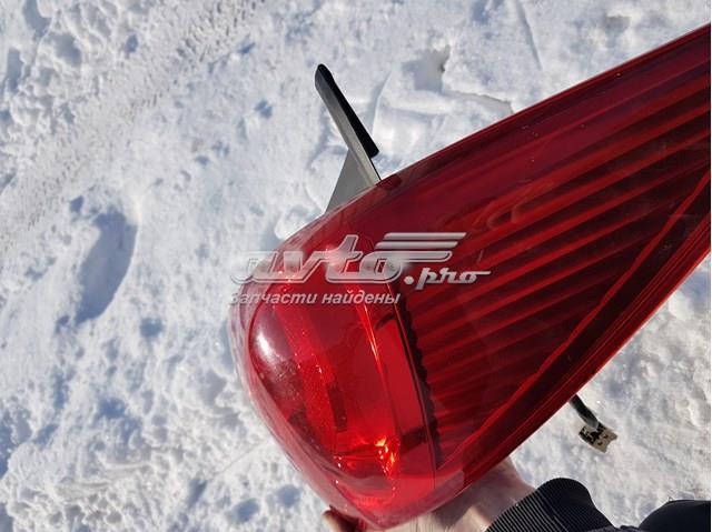 Задня права фара 26550ED025 Nissan/Infiniti