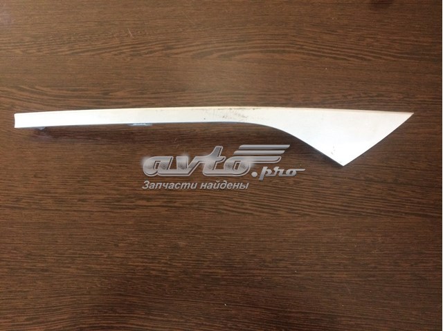 Купити 863542W000 Hyundai/Kia Молдинг решітки радіатора, правий