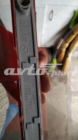 Стоп-сигнал Mazda D46151580 ціна, від 8.63 USD