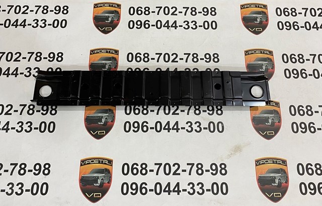 Рамка радіатора нижня Mitsubishi 5256C062 ціна, від 27.90 USD