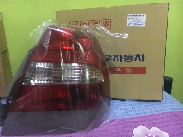 Купити 2923881 Polcar Задня права фара