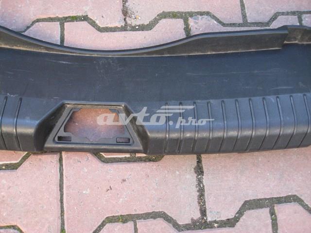 Купити GHK16889X Mazda 