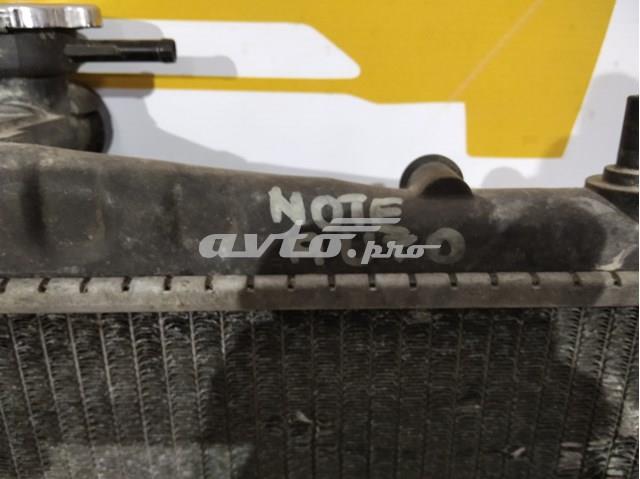21400AX600 Nissan/Infiniti Радіатор охолодження двигуна