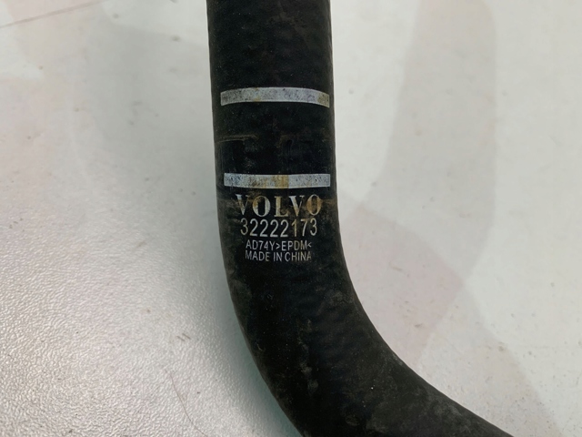 32382199 Volvo 