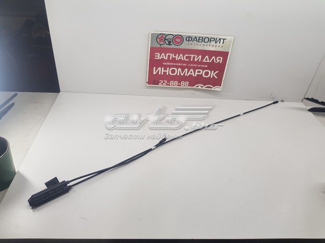 Трос відкриття капота, передній Volvo 31457796