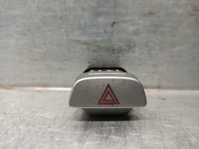 8M5T13A350AA Ford 