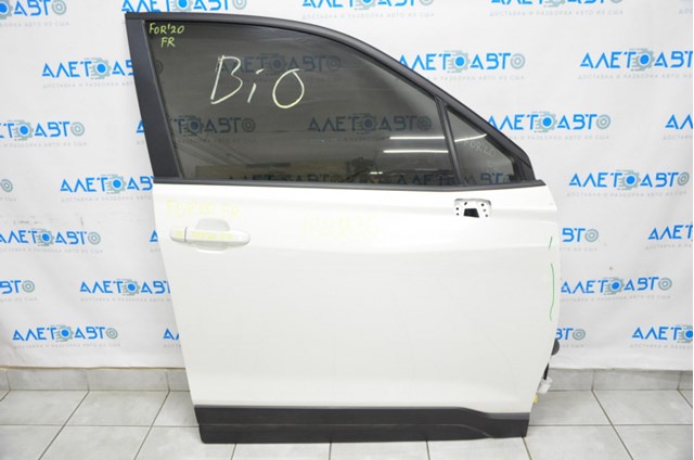 Двері праві передні 60009SJ0419P Subaru