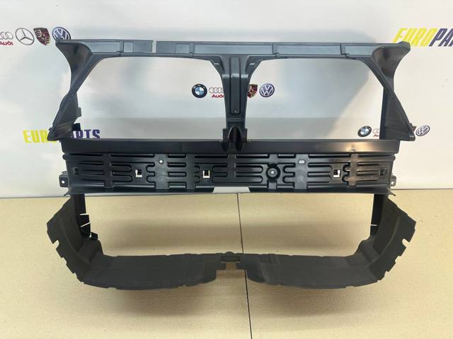 Повітропровід радіатора 51748074611 BMW