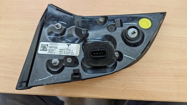 Купити FP8502F11P FPS Ліхтар задній лівий, внутрішній