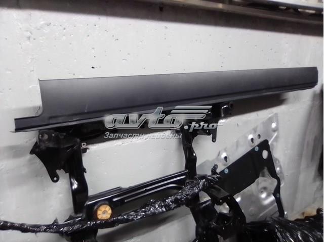 Накладка зовнішня (молдинг) порога, лівий Land Rover LR110603 ціна, від 190.04 USD