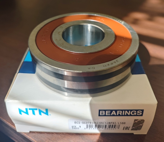 Купити AB35558 NTN Підшипник вторинного валу коробки
