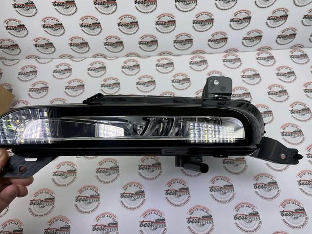 LR136873 Land Rover Фара, ліва