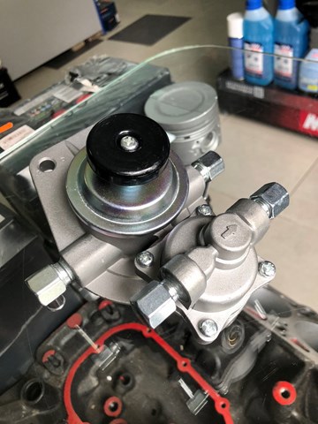 Купити 16401VC10A Nissan/Infiniti 