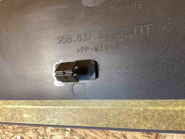  Porsche 95B898562AG2X