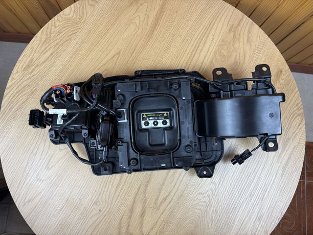 Порт зарядки 86340K4AA0 Hyundai/Kia
