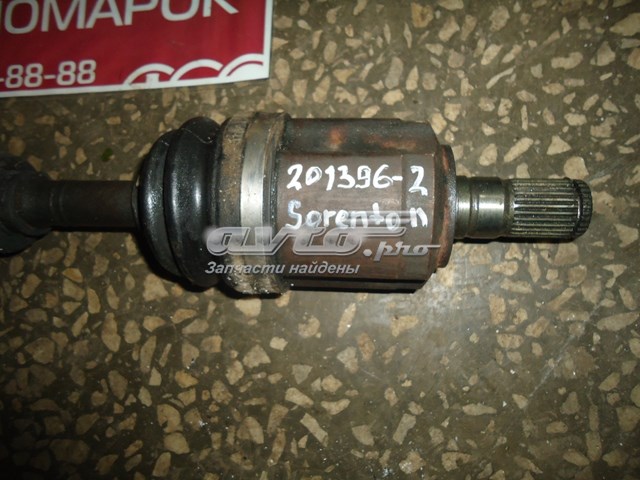Піввісь передня ліва Hyundai/Kia 495002P201