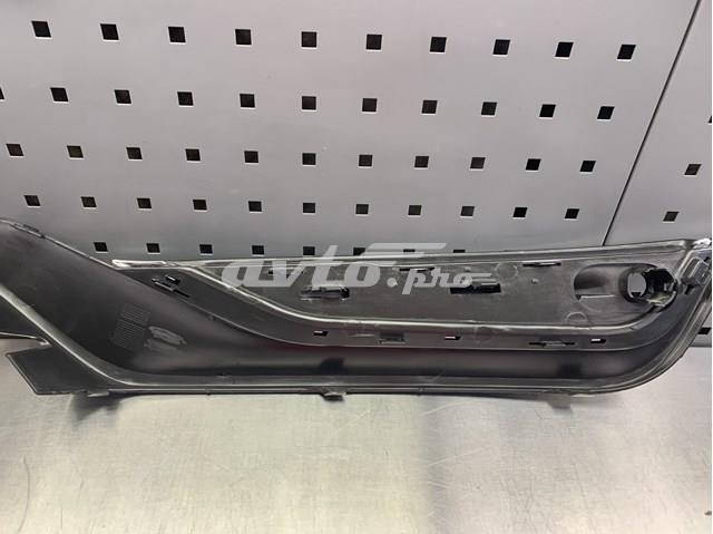 Окантовка фари протитуманною Volvo 31353655