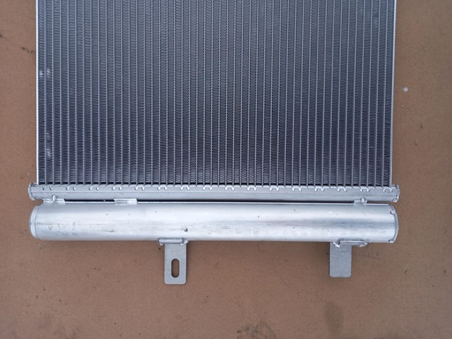 Радіатор охолодження кондиціонера Ford K2GH19710AA