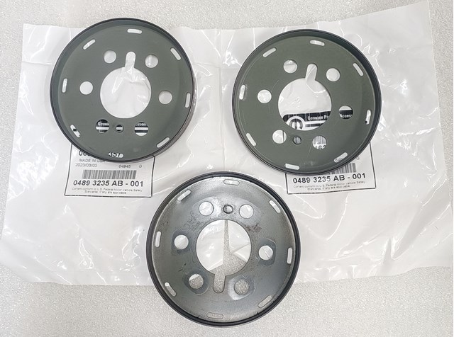  Chrysler 04893235AB