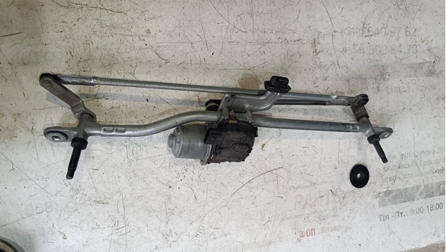 LR134860 Land Rover Трапеція склоочисника