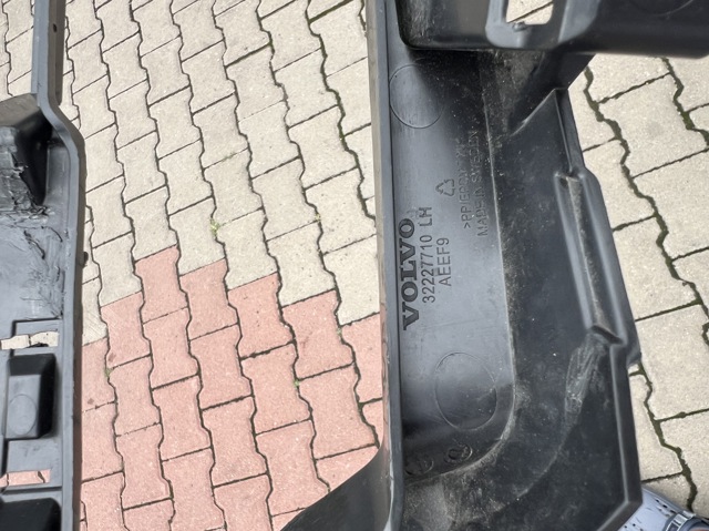 Купити 32227710 Volvo 