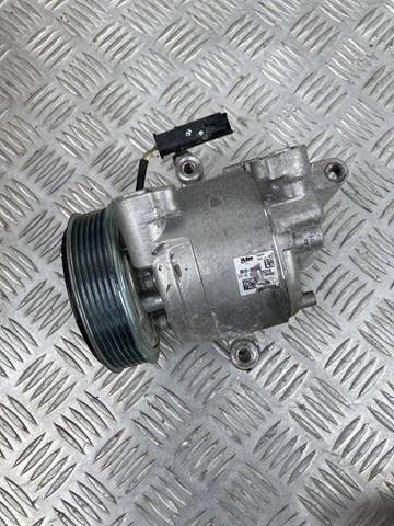Насос кондиціонера Toyota 883100H030