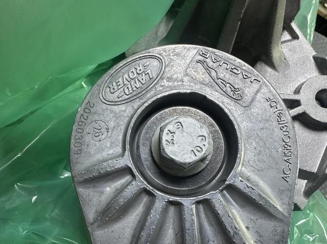 Натягувач приводного ременя AND 30903017 ціна, від 143.81 USD