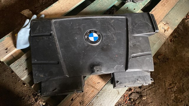 7560918 BMW Патрубок повітряний, вхід повітряного фільтра