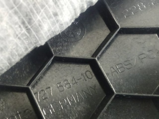Купити 72758410 BMW 